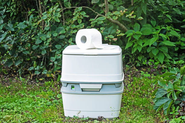 Best Portable toilet rental cost  in Millwood, WA
